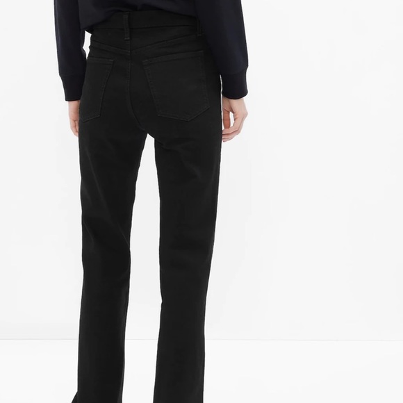 NWT! GAP Black Wash High Rise '70s Flare Jeans with Washwell - Multiple Sizes - Picture 4 of 6